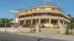 Отель Hotel Il Baronetto  Тарсия